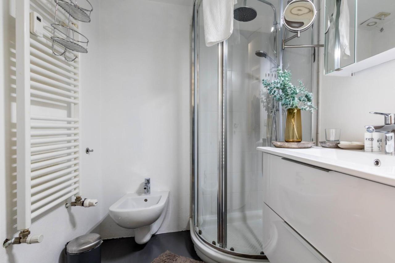 Joivy Modern Studio Near City Centre Apartment Милано Екстериор снимка
